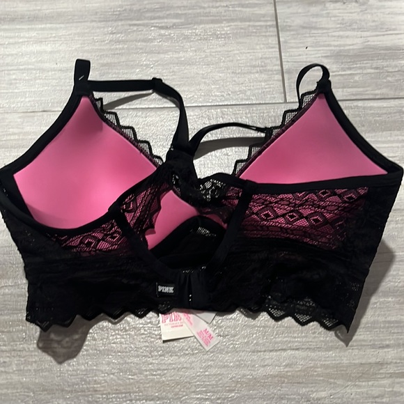 VS black racerback bra - Picture 3 of 6